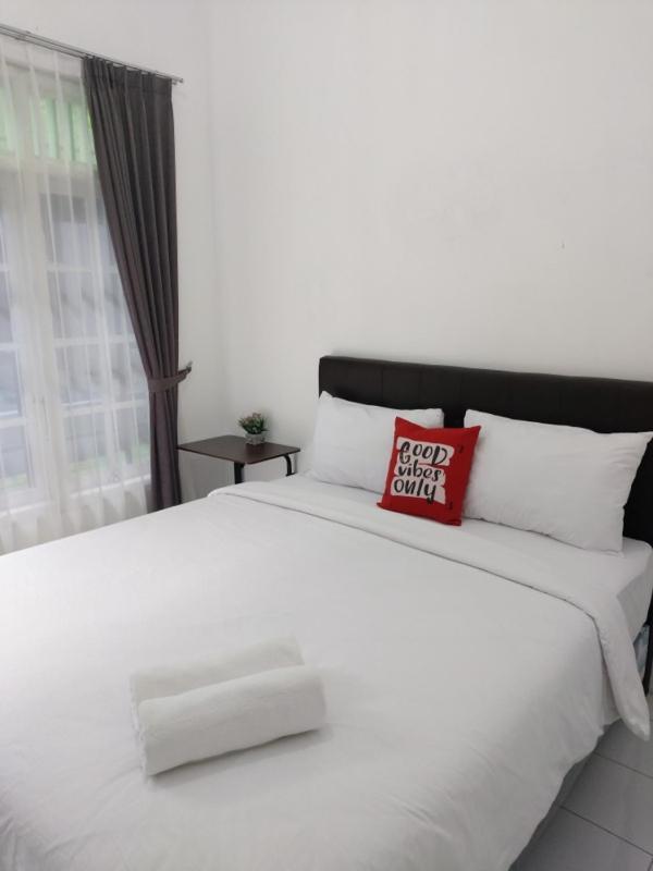 Tamadara Guesthouse Jogja Maguwo Bagian luar foto