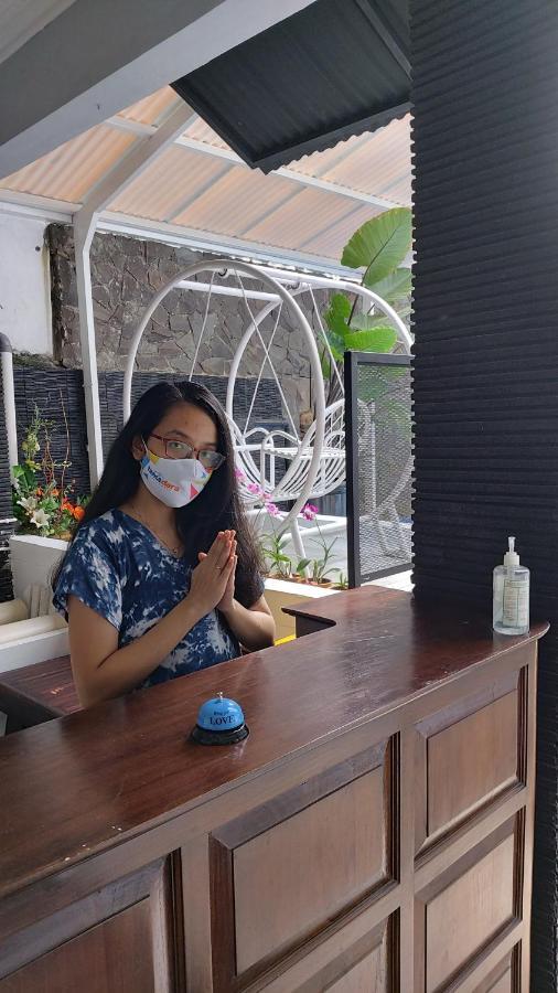 Tamadara Guesthouse Jogja Maguwo Bagian luar foto